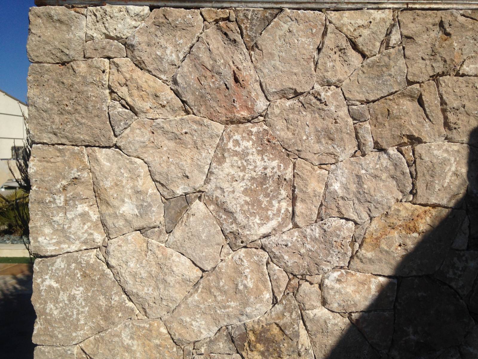 parement pierre naturelle marignane