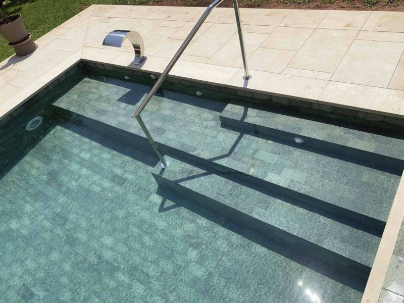 Véritable pierre de Bali pour terrasse et piscine