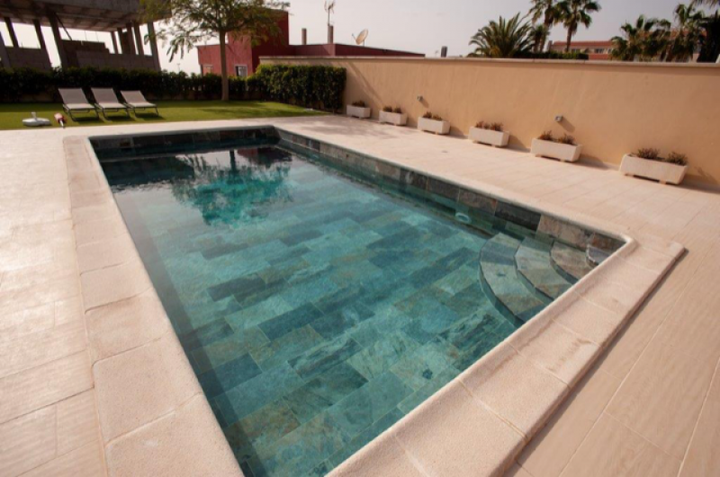 Carrelage pour piscine Bali 30 X 60 effet pierres de Bali